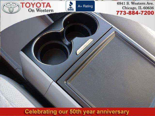 2017 Toyota Sienna LE